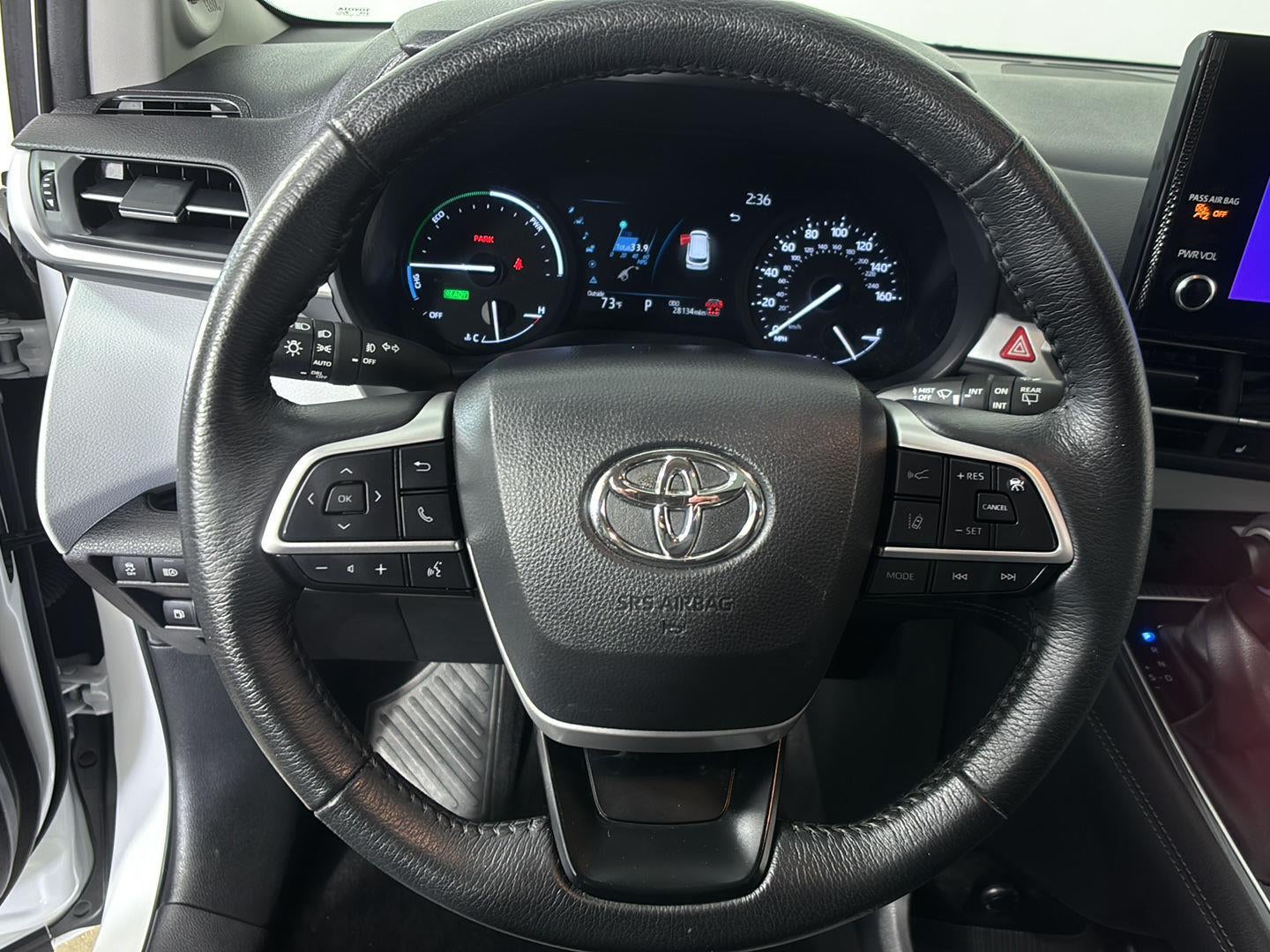 2025 Toyota Sienna XLE 7-Passenger