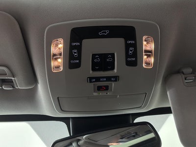 2025 Toyota Sienna XLE 7-Passenger
