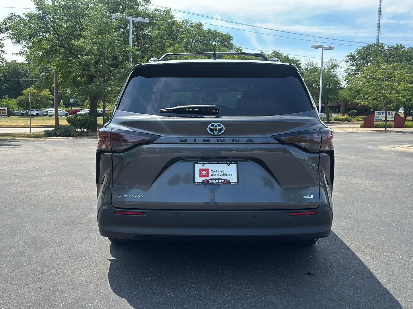 2025 Toyota Sienna XLE