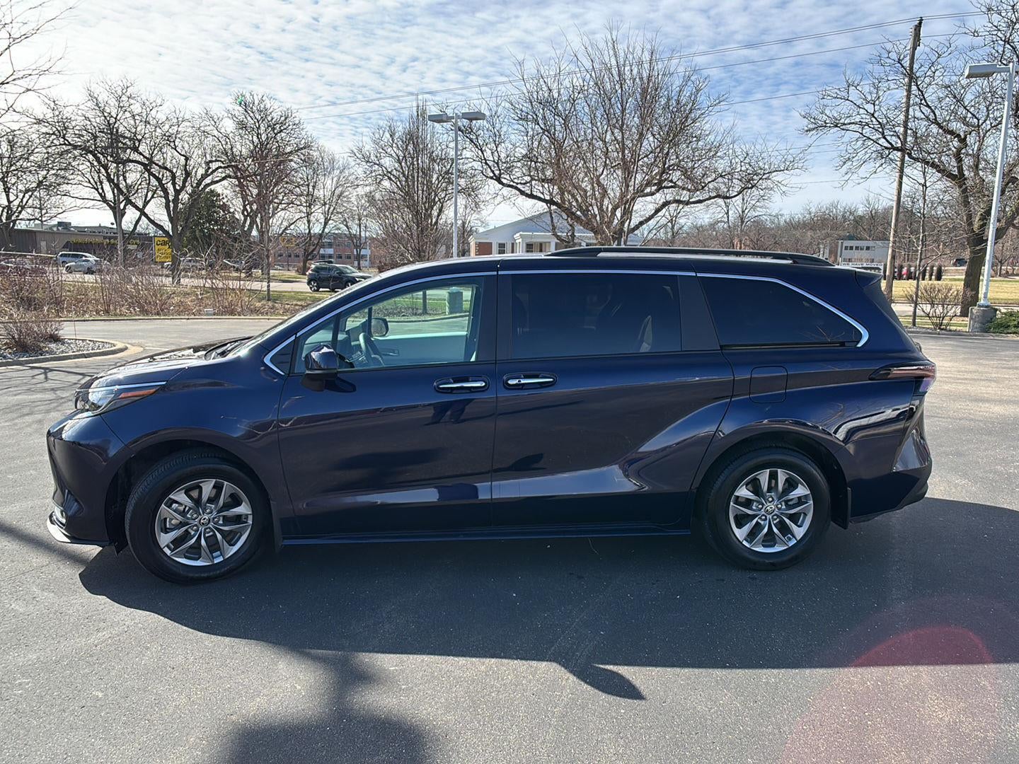 2025 Toyota Sienna XLE