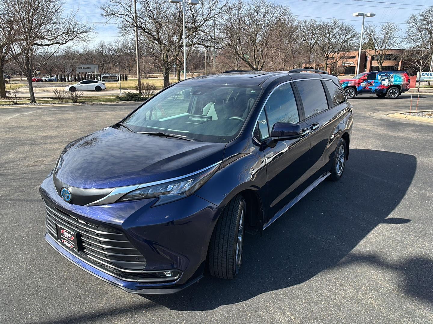 2025 Toyota Sienna XLE