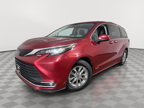 2021 Toyota Sienna XLE