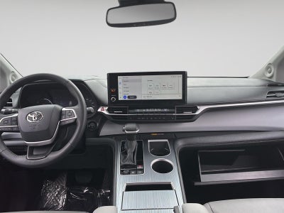 2025 Toyota Sienna XLE 7-Passenger