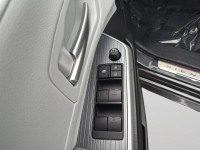 2025 Toyota Sienna XLE 7-Passenger