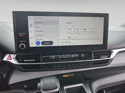 2025 Toyota Sienna XLE 7-Passenger