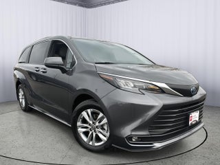 2025 Toyota Sienna XLE 7-Passenger