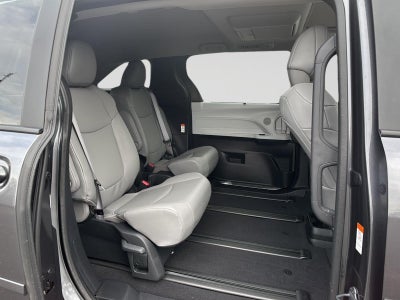 2025 Toyota Sienna XLE 7-Passenger