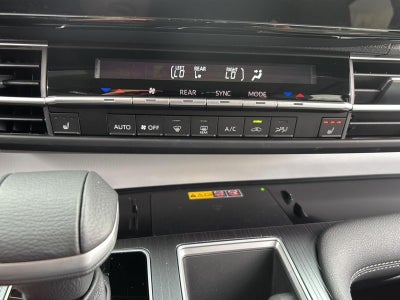 2025 Toyota Sienna XLE 7-Passenger