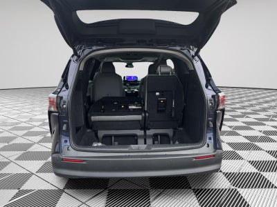 2025 Toyota Sienna XLE 7-Passenger