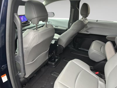 2025 Toyota Sienna XLE 7-Passenger