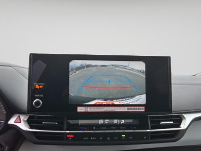 2025 Toyota Sienna XLE 7-Passenger