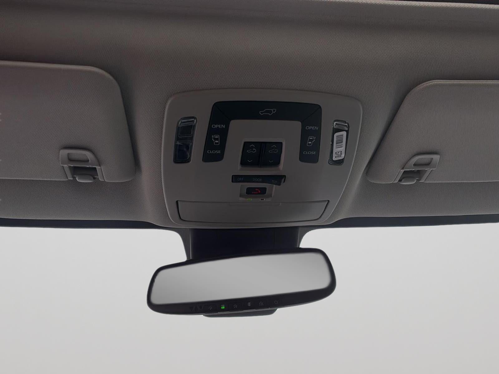 2025 Toyota Sienna XLE 7-Passenger