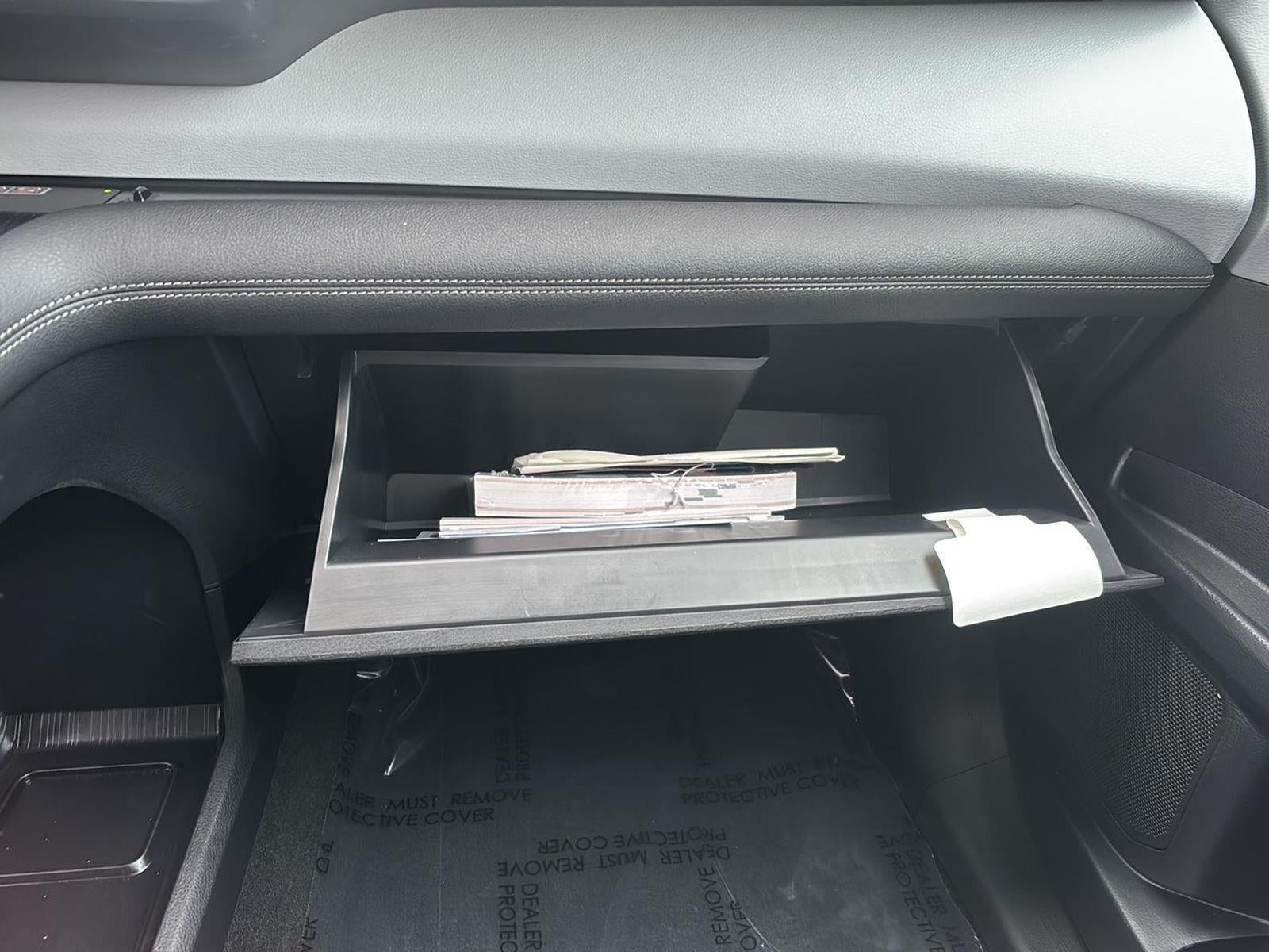 2025 Toyota Sienna XLE 7-Passenger