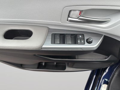 2025 Toyota Sienna XLE 7-Passenger