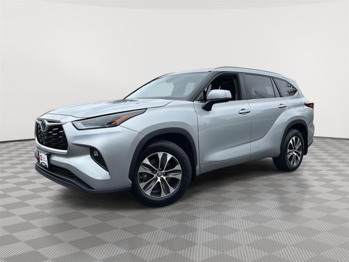 2023 Toyota Highlander Hybrid XLE