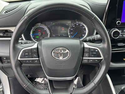 2023 Toyota Highlander Hybrid XLE