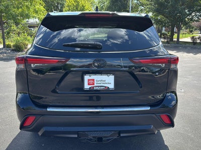 2025 Toyota Highlander Hybrid XLE Nightshade