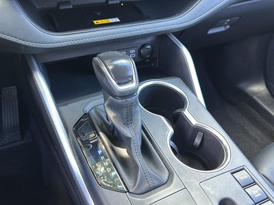 2025 Toyota Highlander Hybrid XLE Nightshade
