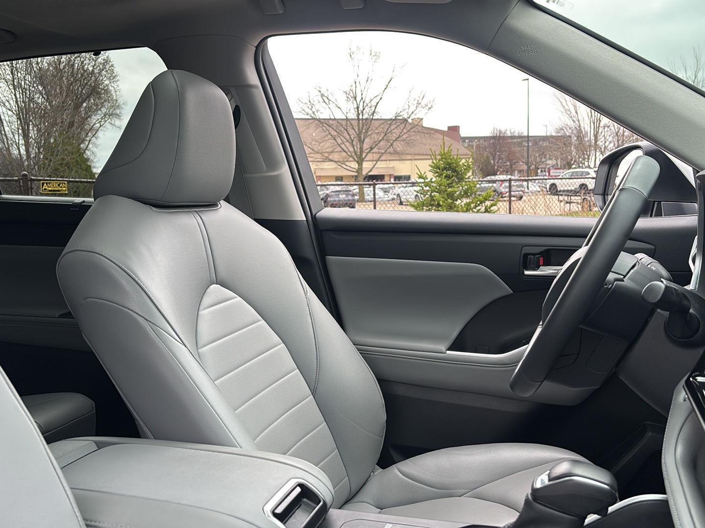 2024 Toyota Highlander Hybrid XLE