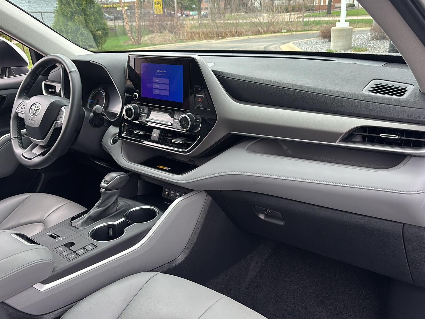 2024 Toyota Highlander Hybrid XLE