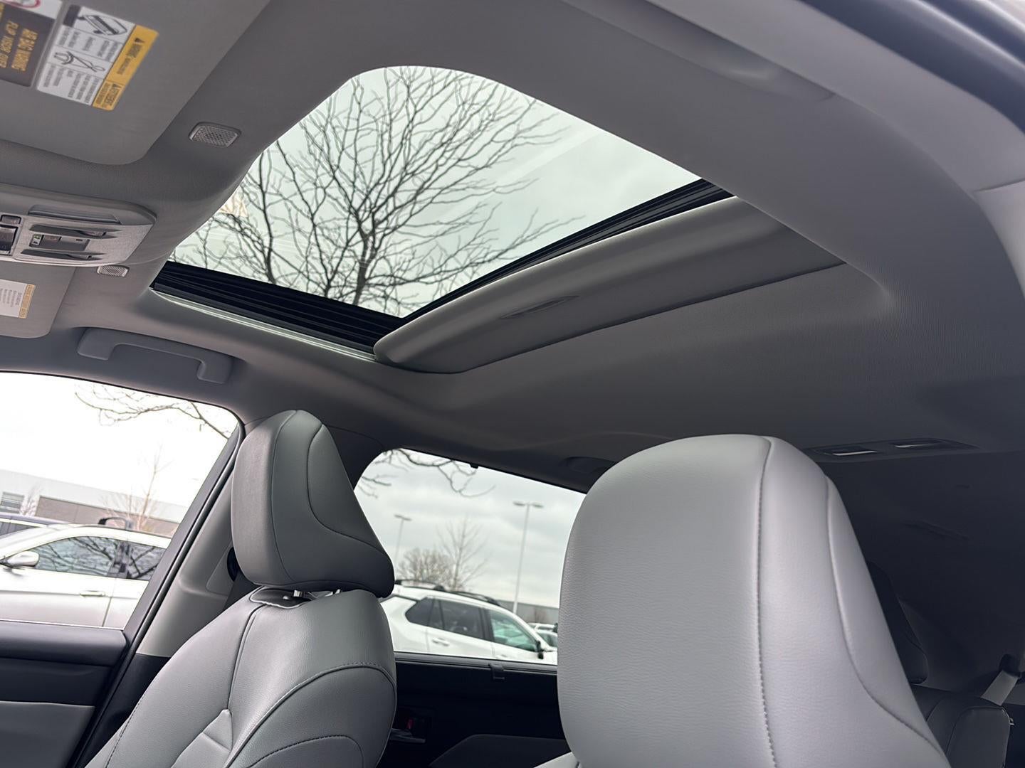 2024 Toyota Highlander Hybrid XLE