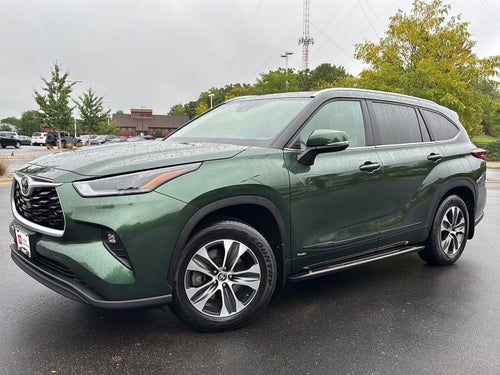 2025 Toyota Highlander Hybrid XLE AWD (Natl)