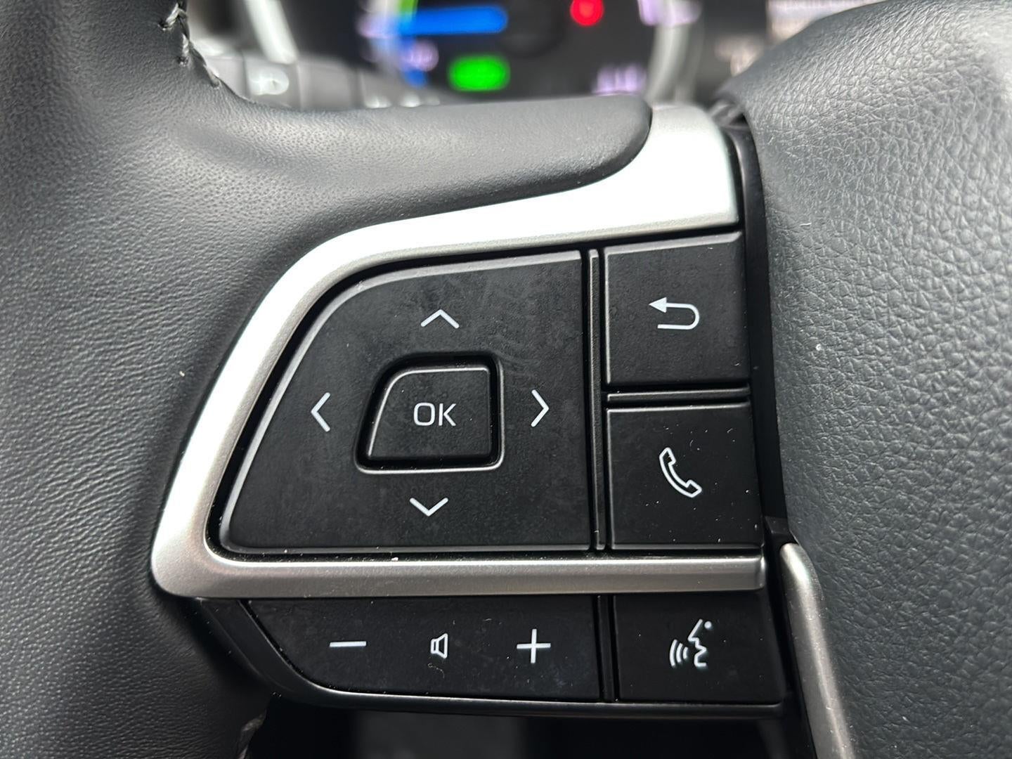 2025 Toyota Highlander Hybrid XLE AWD (Natl)
