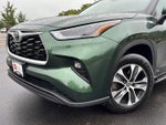 2025 Toyota Highlander Hybrid XLE AWD (Natl)