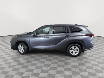 2024 Toyota Highlander LE