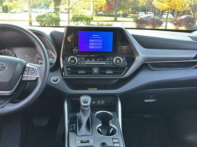 2024 Toyota Highlander XLE