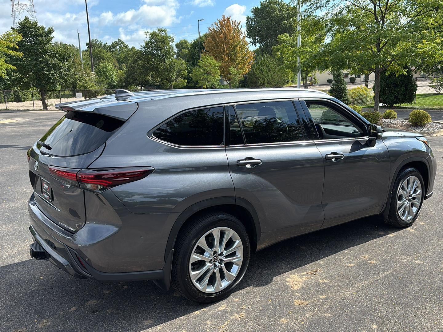 2024 Toyota Highlander Limited