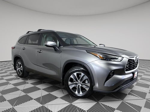 2025 Toyota Highlander XLE