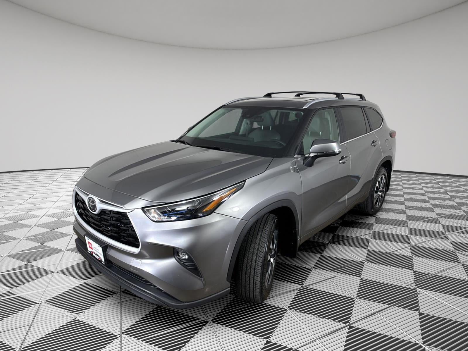 2025 Toyota Highlander XLE