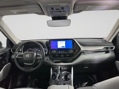 2025 Toyota Highlander XLE
