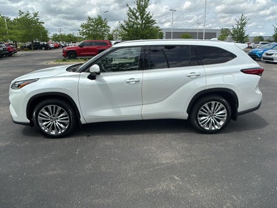 2023 Toyota Highlander Platinum