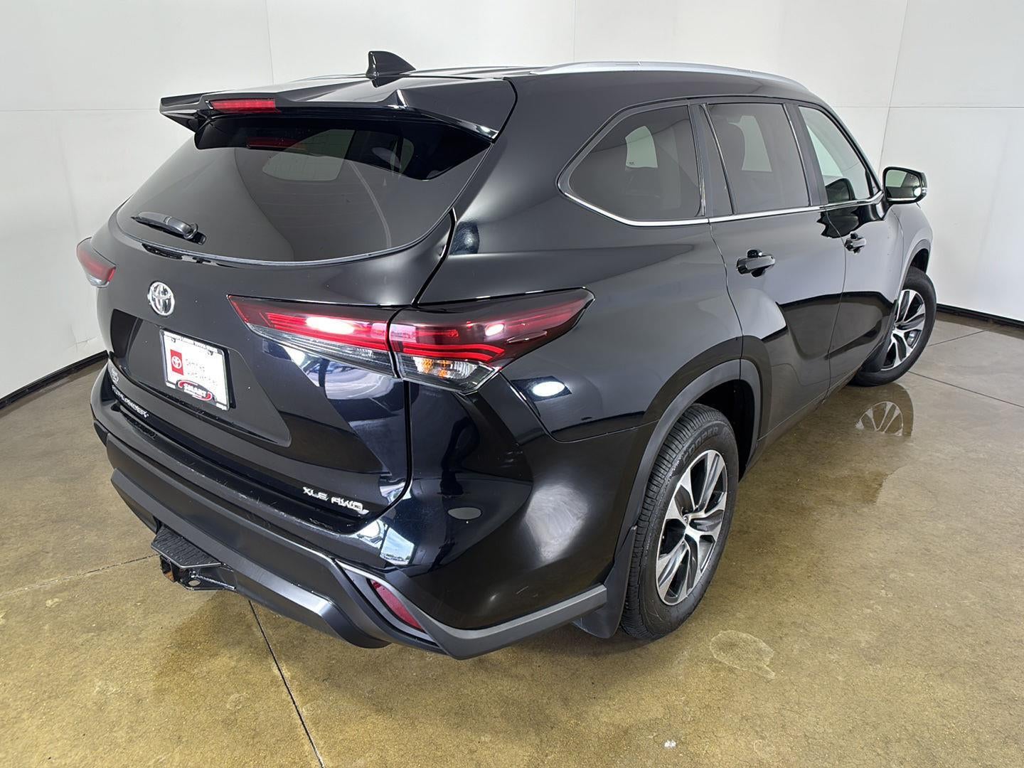 2024 Toyota Highlander XLE