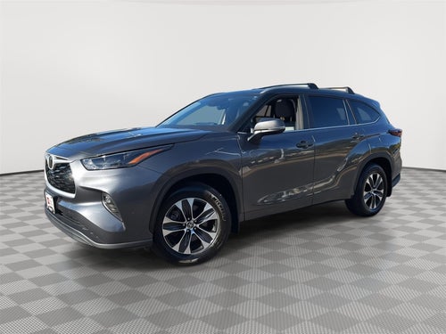 2025 Toyota Highlander XLE