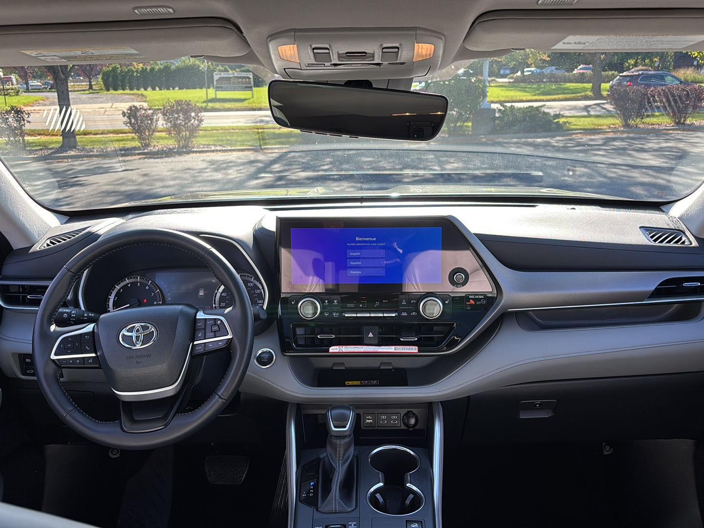 2025 Toyota Highlander XLE
