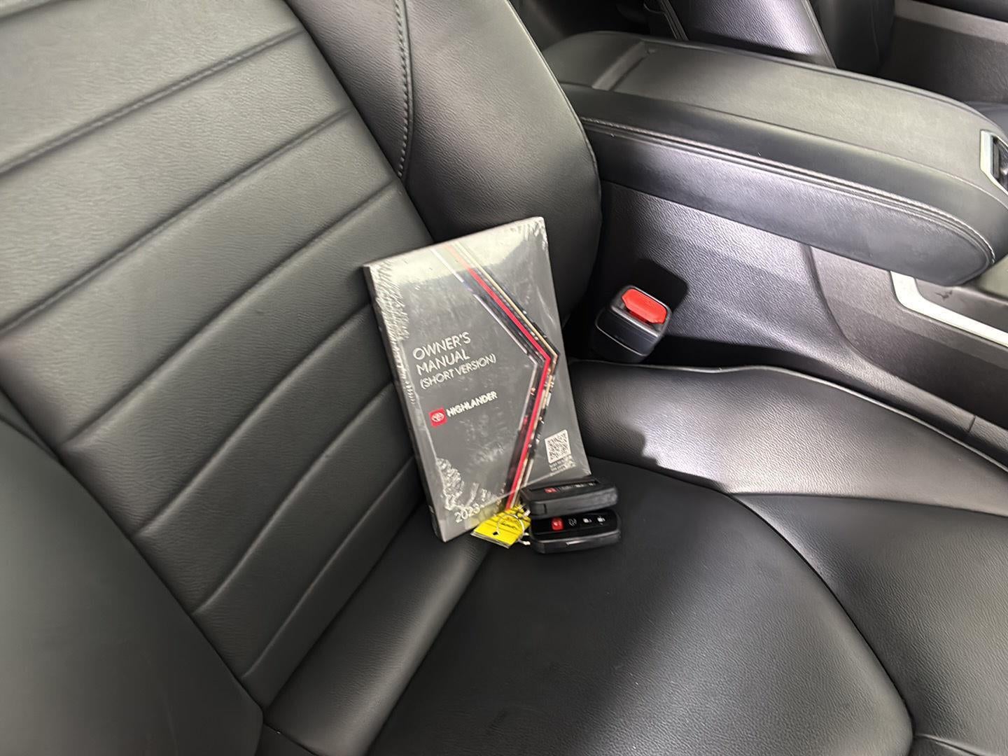 2023 Toyota Highlander XLE