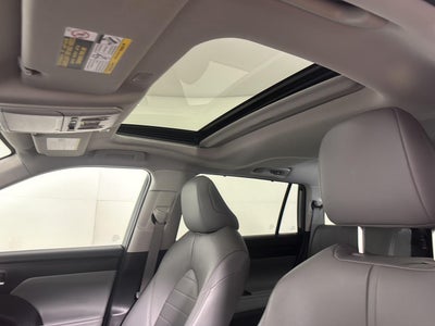 2025 Toyota Highlander XLE