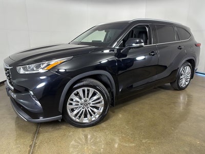 2025 Toyota Highlander Platinum