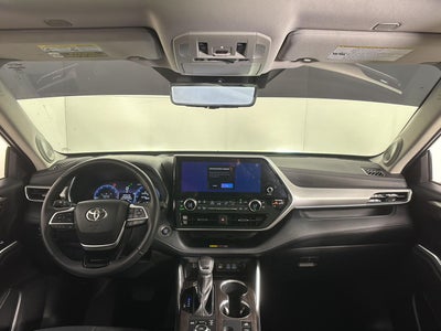2025 Toyota Highlander Platinum