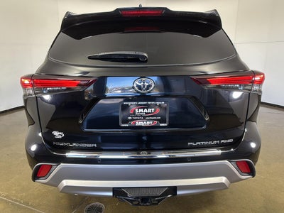 2025 Toyota Highlander Platinum