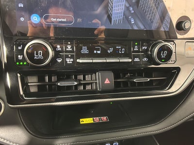 2025 Toyota Highlander Platinum