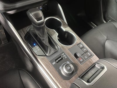 2025 Toyota Highlander Platinum