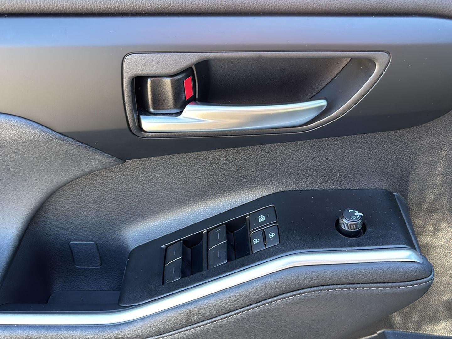 2026 Toyota Highlander XSE