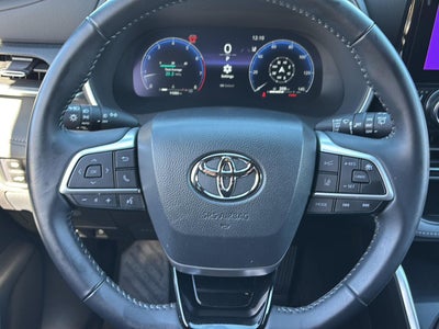 2026 Toyota Highlander XSE