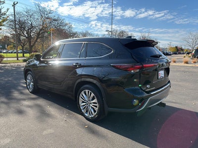 2025 Toyota Highlander Platinum