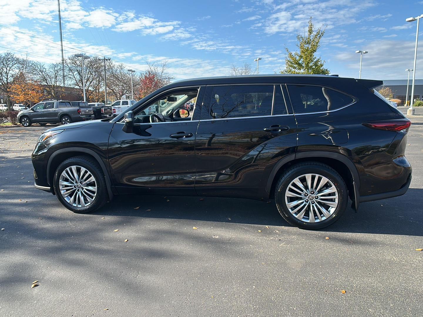 2025 Toyota Highlander Platinum