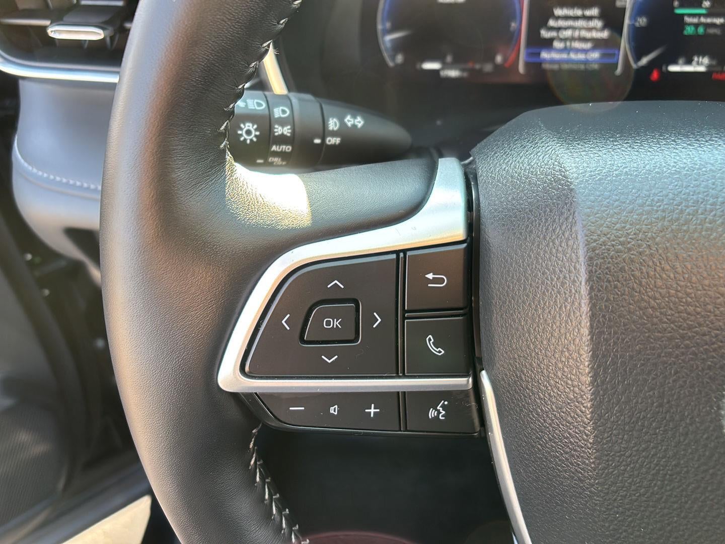 2025 Toyota Highlander Platinum